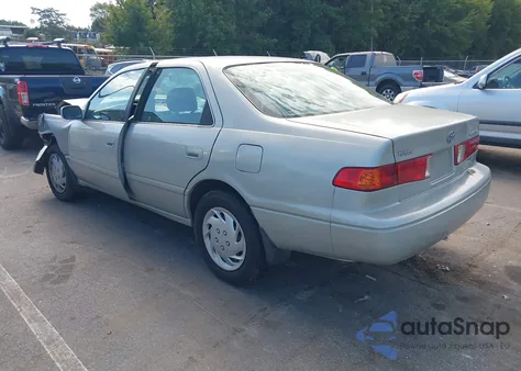 2001 Toyota Camry Ce из США, поврежденный, VIN 4T1BG22K31U082200